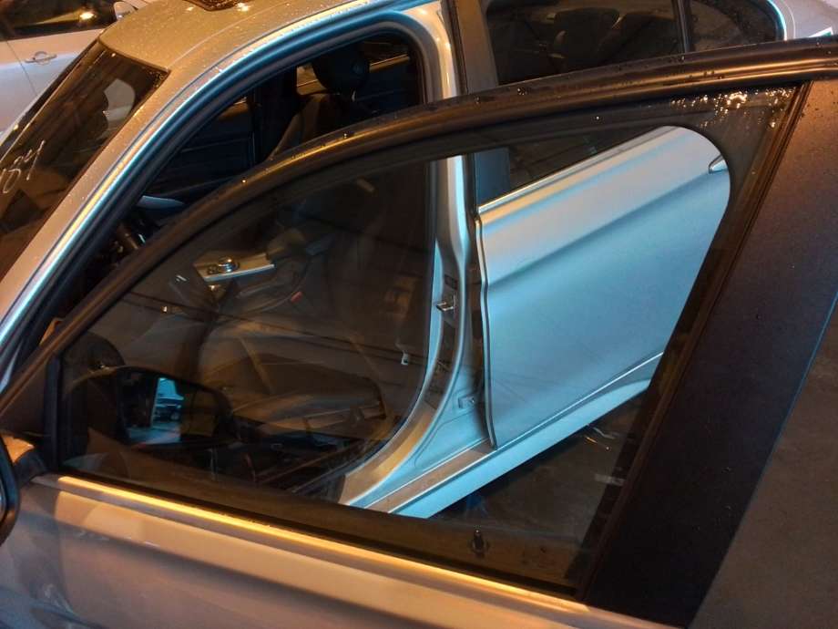 Siderute venstre foran til BMW 3-Serie, 2012-2018 (F30/F31/F34) (F30/F31/F34) (BMW|51 33 7 259 825)