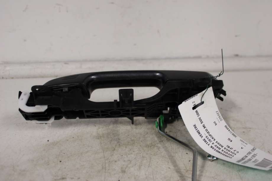 Dørhåndtak utv venstre foran til Toyota RAV4 2019-->> (Type V)  (TOYOTA|6921042170B1|6920230090|)
