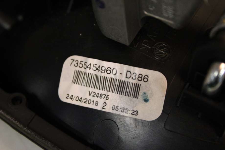 Dørhåndtak utv høyre foran til Opel Combo D 2012-2018  (OPEL|95513142|1608302780|)