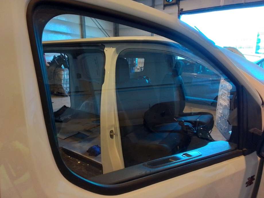 Siderute høyre foran til Toyota Proace, 2016-->> (Type II) (TOYOTA|)