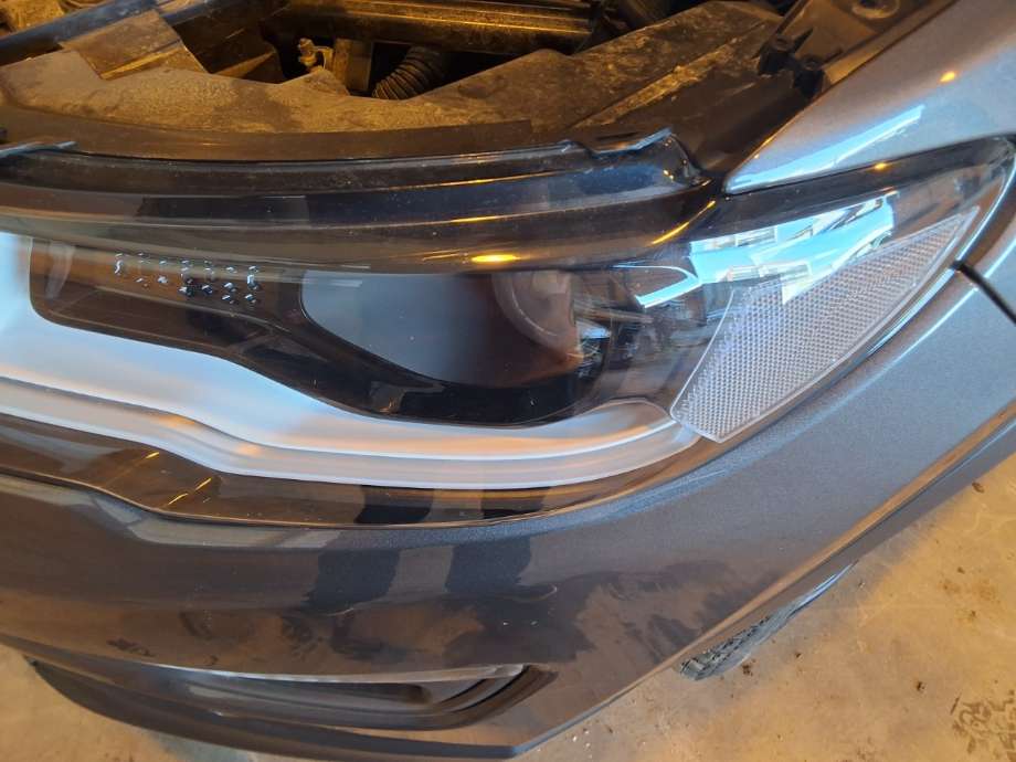 Frontlykt venstre halogen til Jeep Compass 2020-->> (Type II, Fase 2)  (JEEP|K55112717AG|)