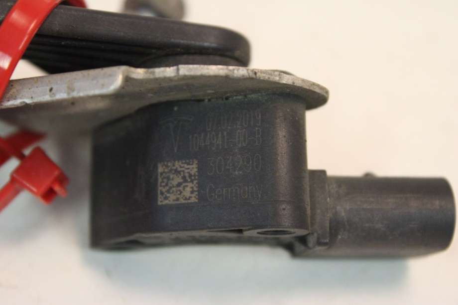 Sensor nivå til Tesla Model 3 2018-2023 (Fase 1)  (TESLA|1044941-00-B|)