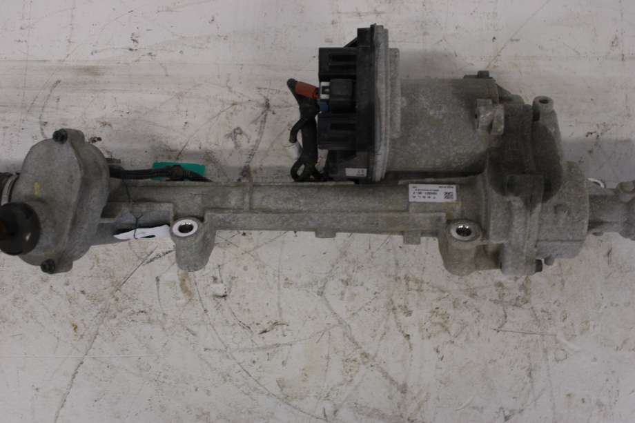 Tannstang elektrisk til Tesla Model 3 2018-2023 (Fase 1)  (TESLA|1044831-00-F|)
