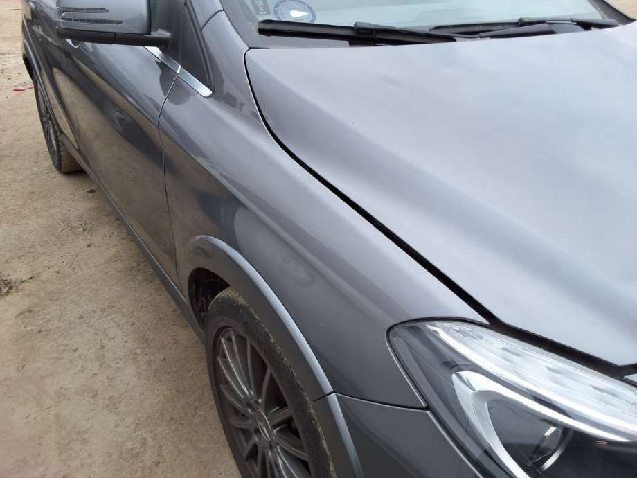 Skjerm høyre foran til Mercedes B-Klasse 2011-2018 (W246) (W246) (MERCEDES|A 242 880 02 18|)
