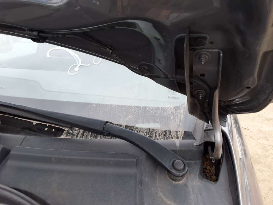 Panserhengsler til Mercedes B-Klasse 2011-2018 (W246) (W246) (MERCEDES|A 246 880 03 28|)