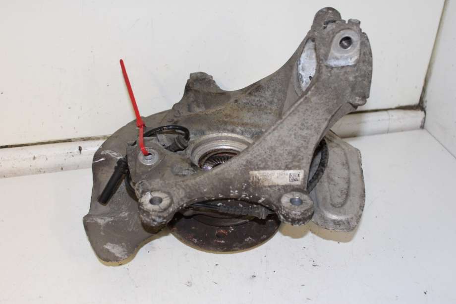 Hjulspindel venstre foran til BMW 2-Serie, Active/Gran Tourer 2014-->> (F45/F46) (F45/F46) (BMW|31 20 8 845 775|31 20 6 874 443|)
