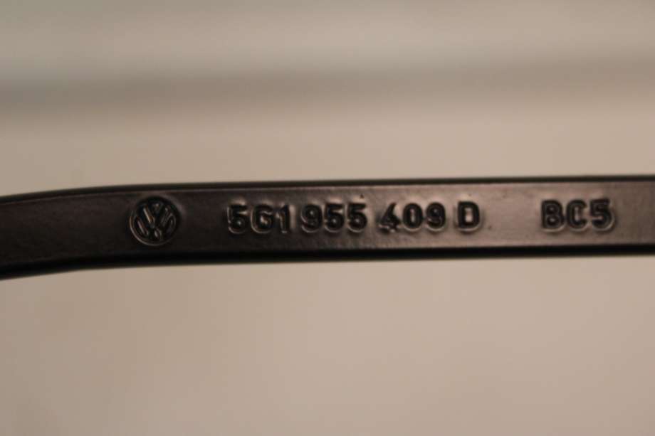 Viskerarmer frontrute til VW e-Golf 2014-2017 (Fase 1)  (VOLKSWAGEN|5G1 955 410|)