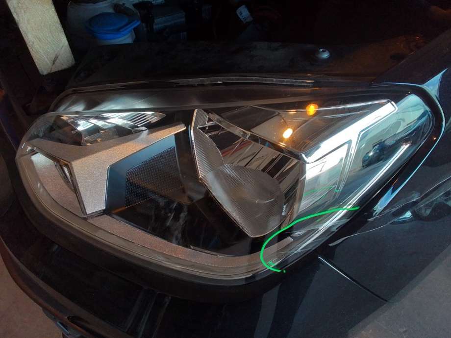 Frontlykt venstre halogen til VW E-Up 2019-->> (VOLKSWAGEN|)