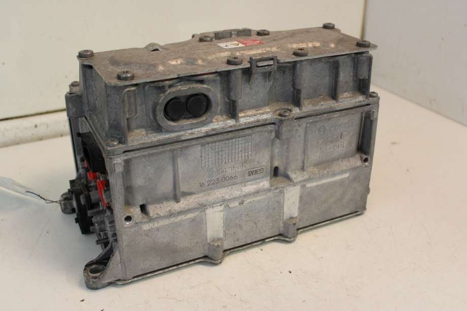 Inverter hybrid til VW Passat 2015-2019 (Fase 1) (B8) (B8) (VOLKSWAGEN|3G0 907 070 G|)
