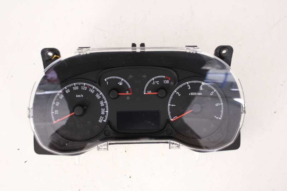 Instrumentpanel til Opel Combo D 2012-2018 (OPEL|95525096|)
