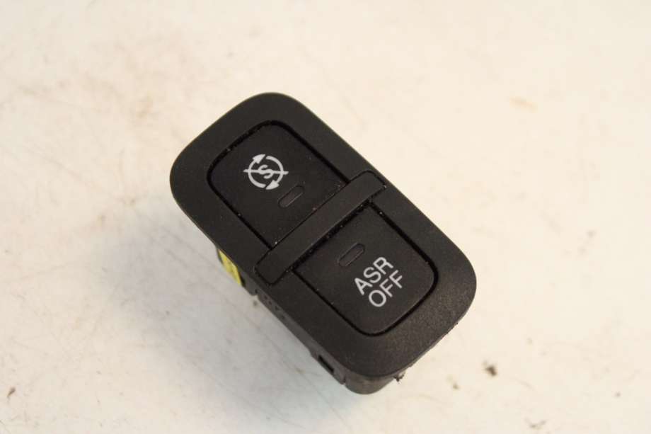 Bryter diverse til Opel Combo D 2012-2018 (OPEL|30280329|)