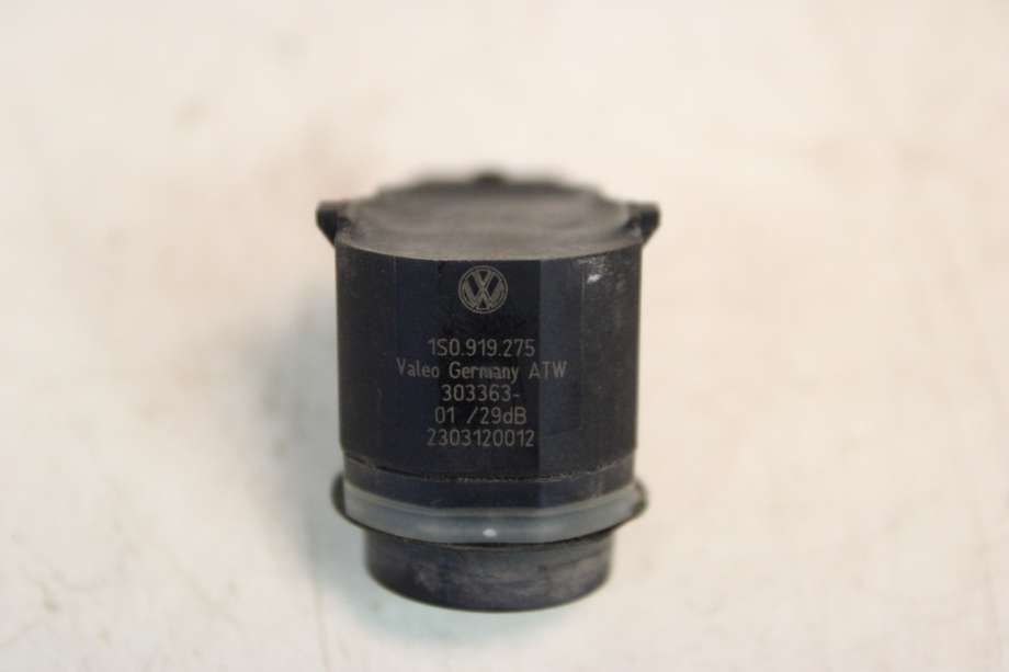 Parkeringssensor foran til VW Passat 2011-2015 (B7) (B7) (VOLKSWAGEN|1S0 919 275 C|)