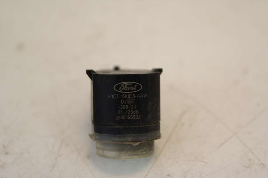 Parkeringssensor foran til Ford S-Max 2015-->> (Type II) (FORD|F1CT-15K859-AAW|)