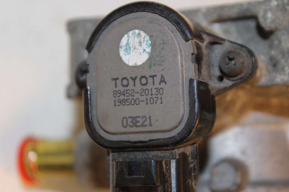 Spjeldhus til Toyota Celica 2000-2005 (Type VII)  (TOYOTA|89452-20130|)