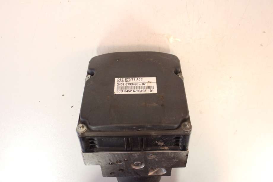 ABS sentral til BMW X5 2007-2013 (E70) (E70) (BMW|34516865026|)