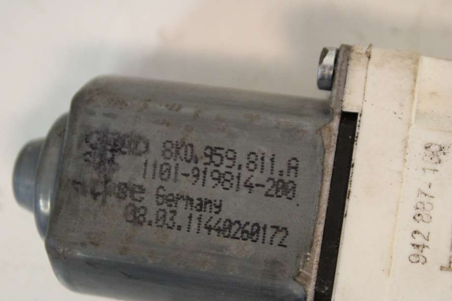 Ruteheis venstre bak til Škoda Superb 2008-2015 (Type II)  (SKODA|8K0 959 811 A|)