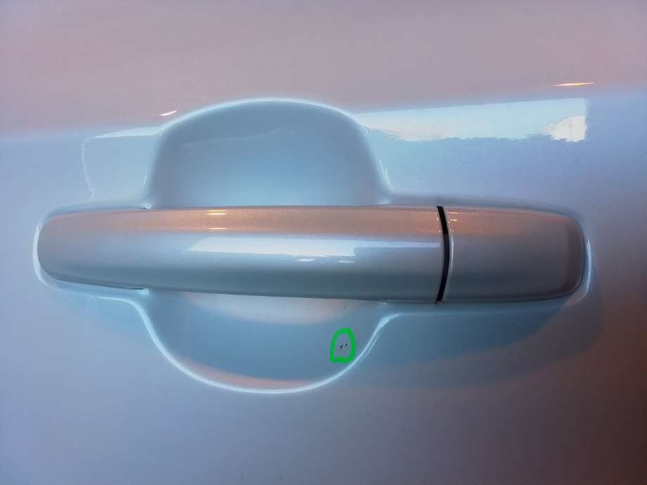 Dørhåndtak utv venstre bak til Suzuki SX4 S-CROSS, 2013-->> (Type II)  (SUZUKI|82841-63J31)