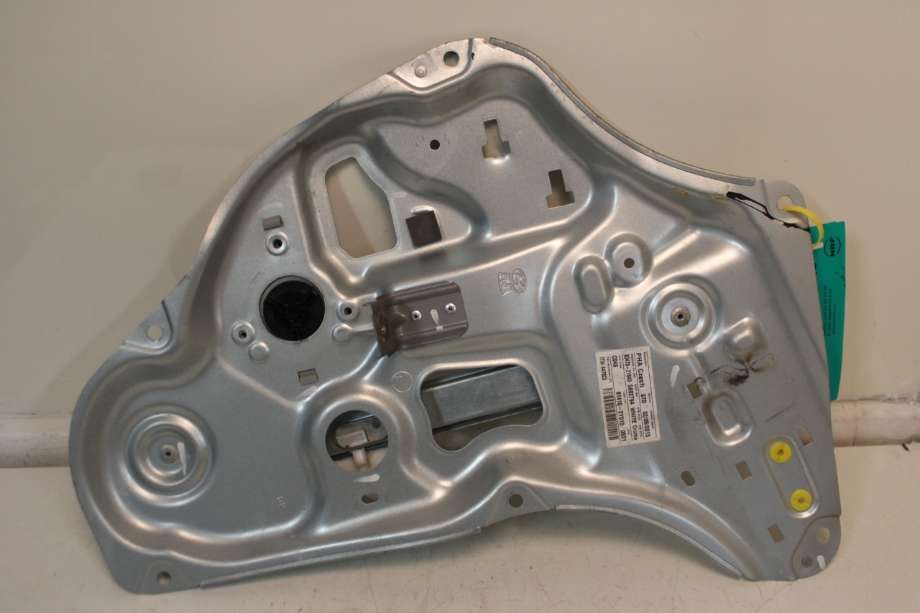 Ruteheis til Hyundai Ix35 2010-2015 (HYUNDAI|83401 2Y000|)