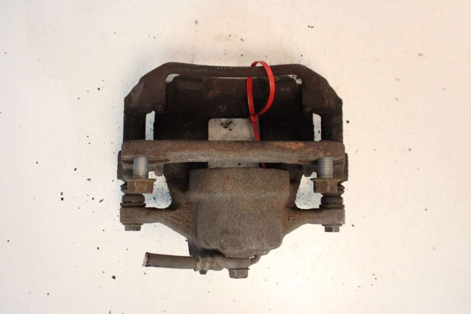 Bremsecaliper venstre foran til Toyota Auris 2013-2015 (Type II, Fase 1)  (TOYOTA|4775002250|)