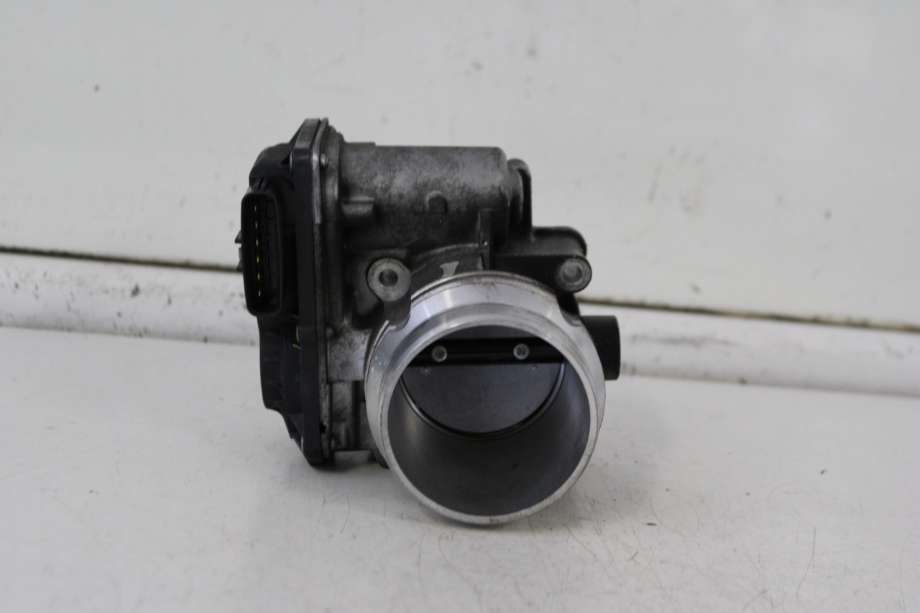 Spjeldhus til Volvo V40 2012-2019  (VOLVO|31293736|)