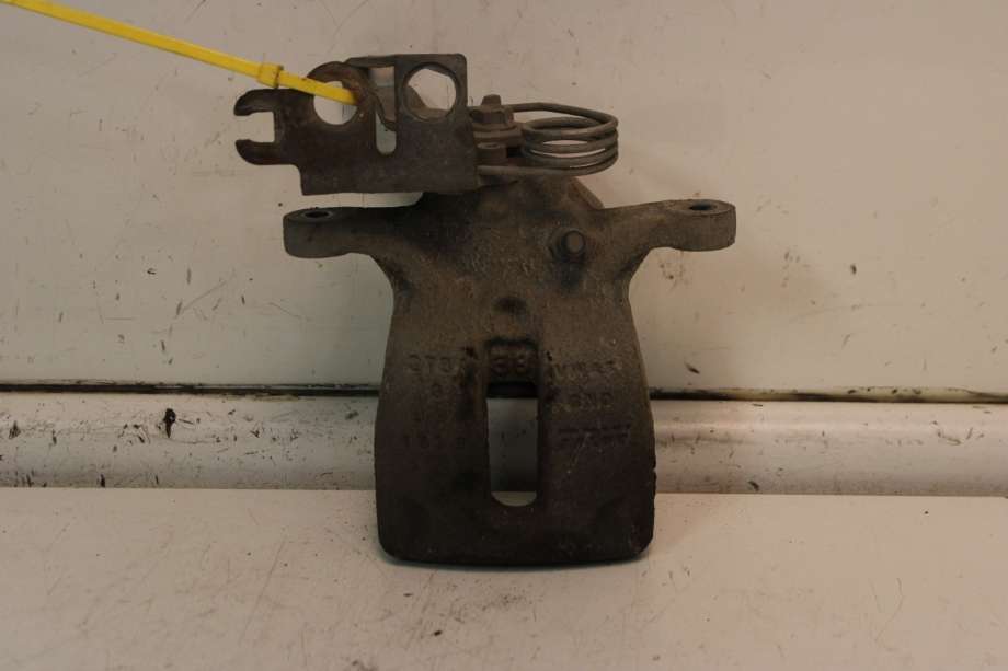 Bremsecaliper venstre bak til VW Caddy 2015-2020 (Type III, Fase 3)  (VOLKSWAGEN|2K5 615 423 A|)