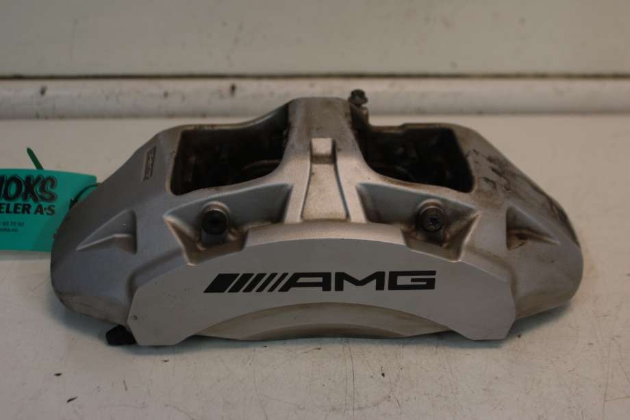 Bremsecaliper høyre foran til Mercedes A-Klasse 2018-->> (W177) (W177) (MERCEDES|A 247 421 70 00|)