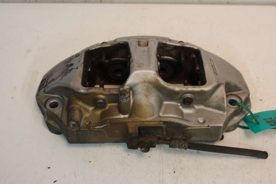 Bremsecaliper høyre foran til Mercedes A-Klasse 2018-->> (W177) (W177) (MERCEDES|A 247 421 70 00|)