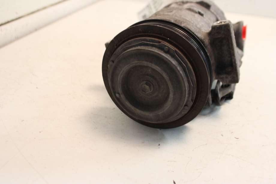 Aircondition kompressor til Mercedes A-Klasse 2018-->> (W177) (W177) (MERCEDES|A 000 830 42 02|)