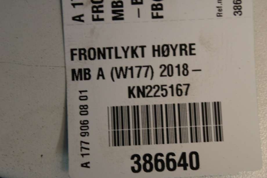 Baklykt fra støtfanger til Hyundai Ioniq Electric 2016-2019 (Fase 1)  (HYUNDAI|92405G 2100|)