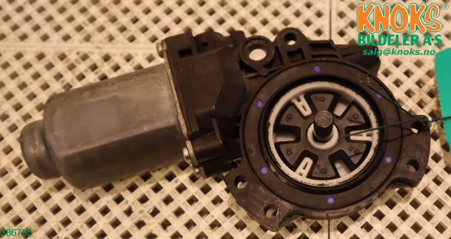 Ruteheis høyre til Hyundai Ix35 2010-2015 (82460 2S000|)