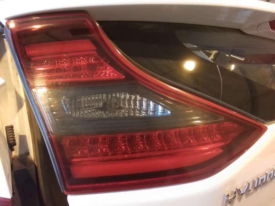 Baklykt venstre indre til Hyundai Ioniq Electric 2016-2019 (Fase 1) (HYUNDAI|92403G 2100|)