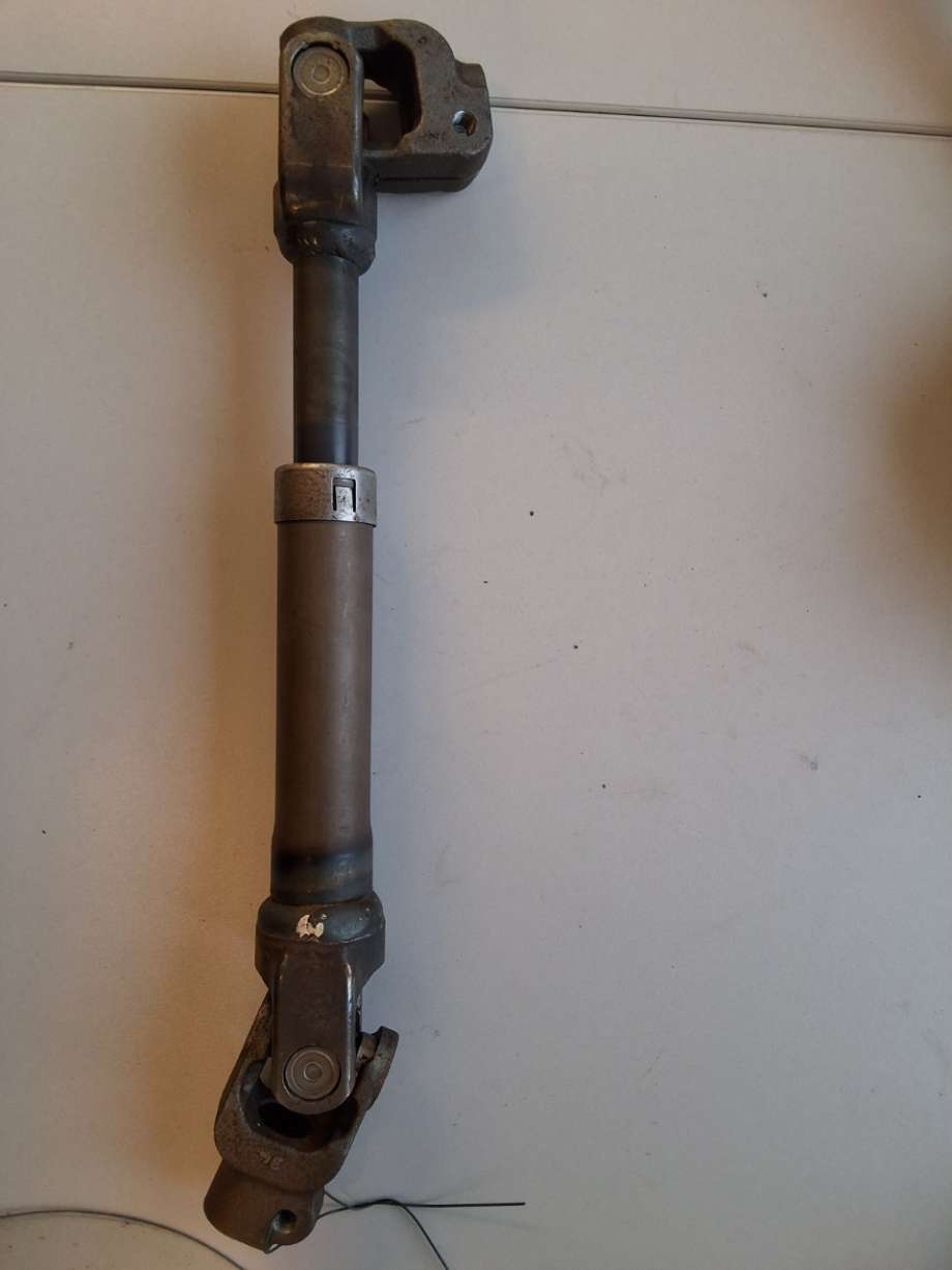 Rattaksel ledd til Toyota Prius 2009-2016 (Type III) (COMBI) (COMBI) (TOYOTA|4526047060|)