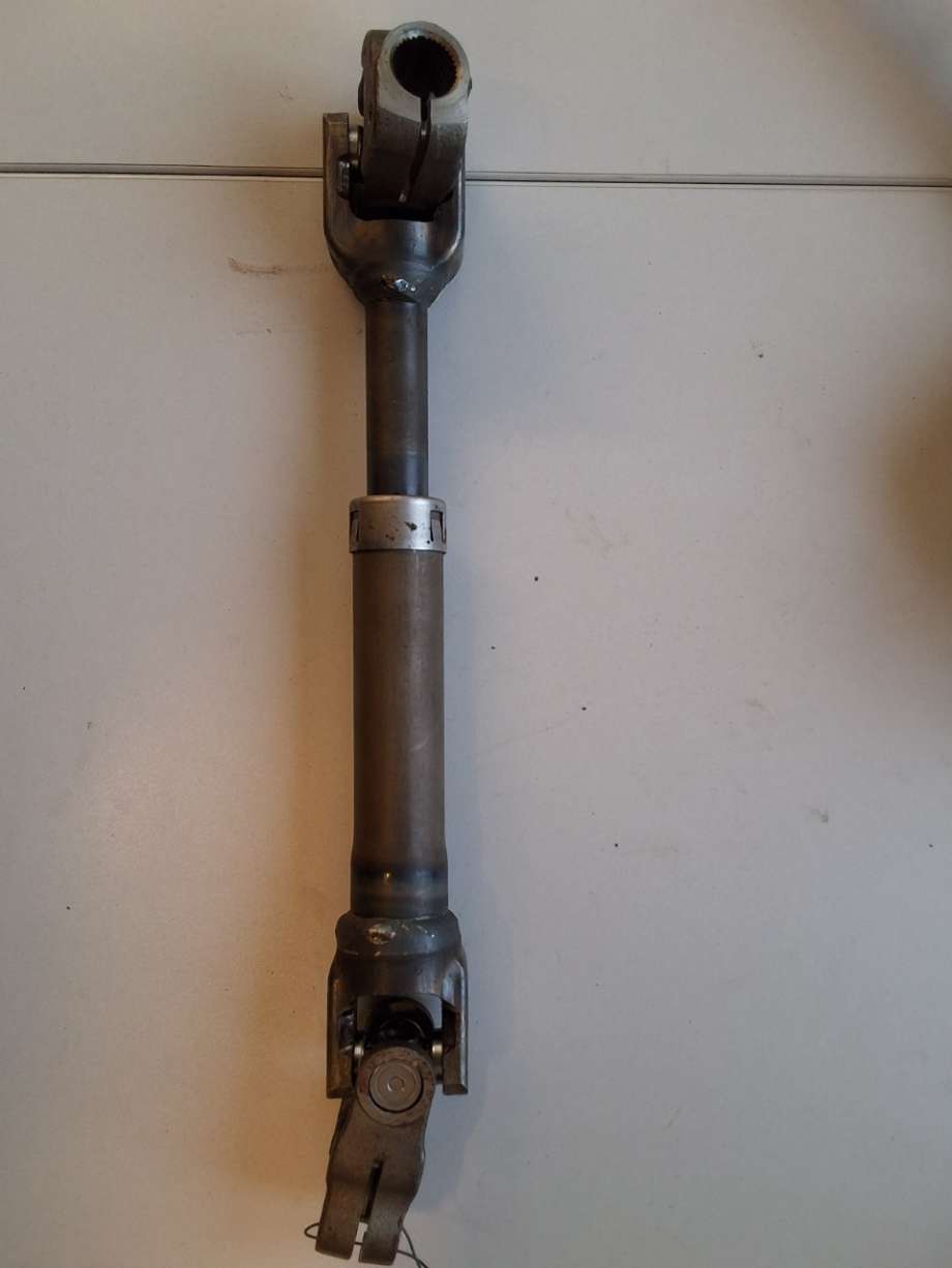 Rattaksel ledd til Toyota Prius 2009-2016 (Type III) (COMBI) (COMBI) (TOYOTA|4526047060|)