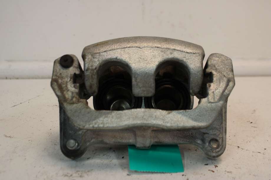Bremsecaliper venstre foran til Mitsubishi Outlander 2015-->> (Type III, Fase 2) (MITSUBISHI|4605B471|)