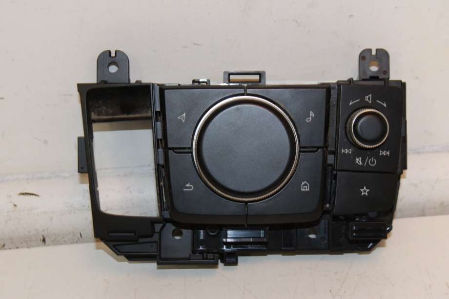 Bilstereo diverse til Mazda MX-30, 2020-->> (MAZDA|)