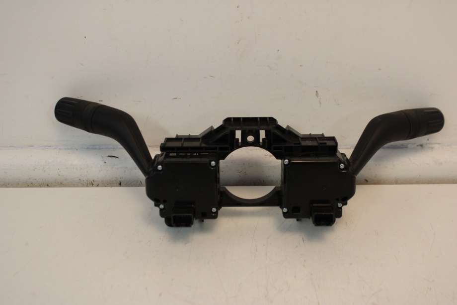 Bryter combi til Mazda MX-30 2020-->> (MAZDA||BDEL1D202271061)