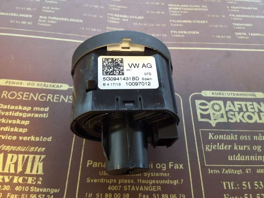 Bryter lys til VW Golf VII 2012-2017 (Fase 1)  (VOLKSWAGEN|5G0 941 431 BD|)