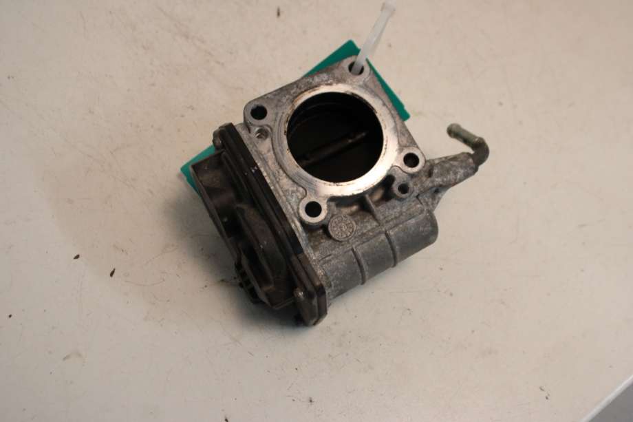 Spjeldhus til Nissan Micra 2011-2017 (K13) (K13) (NISSAN|161191HC0E|)