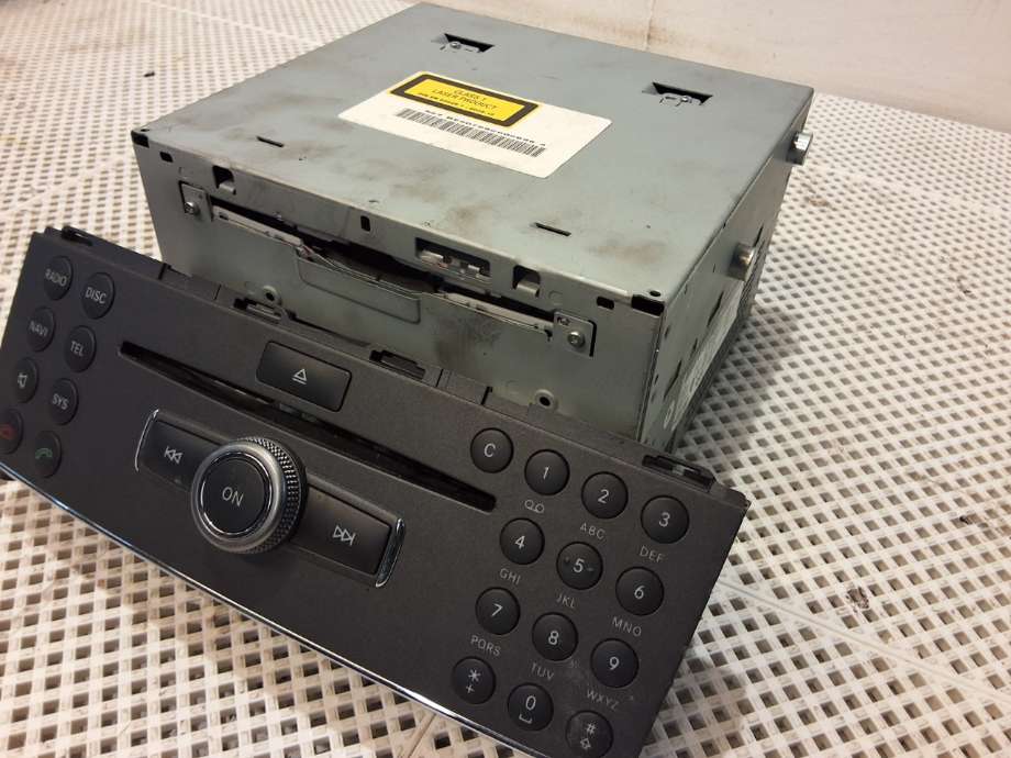 Bilstereo til Mercedes C-Klasse 2007-2011 (Fase 1) (W204) (W204) (MERCEDES|A 204 906 85 01|)