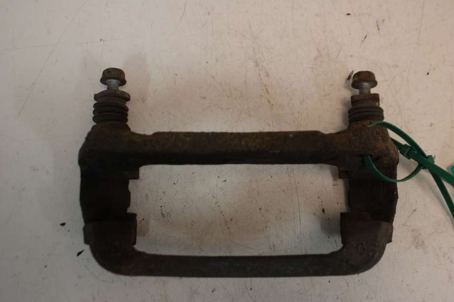 Bremsecaliper brakett til Suzuki SX4 S-CROSS, 2013-->> (Type II)  (SUZUKI|)