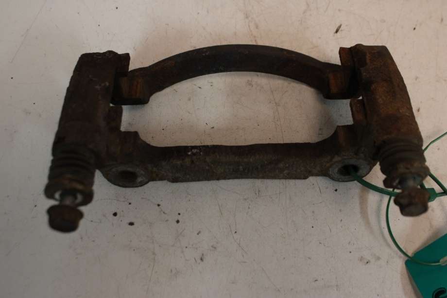 Bremsecaliper brakett til Suzuki SX4 S-CROSS 2013-->> (Type II) (SUZUKI|)