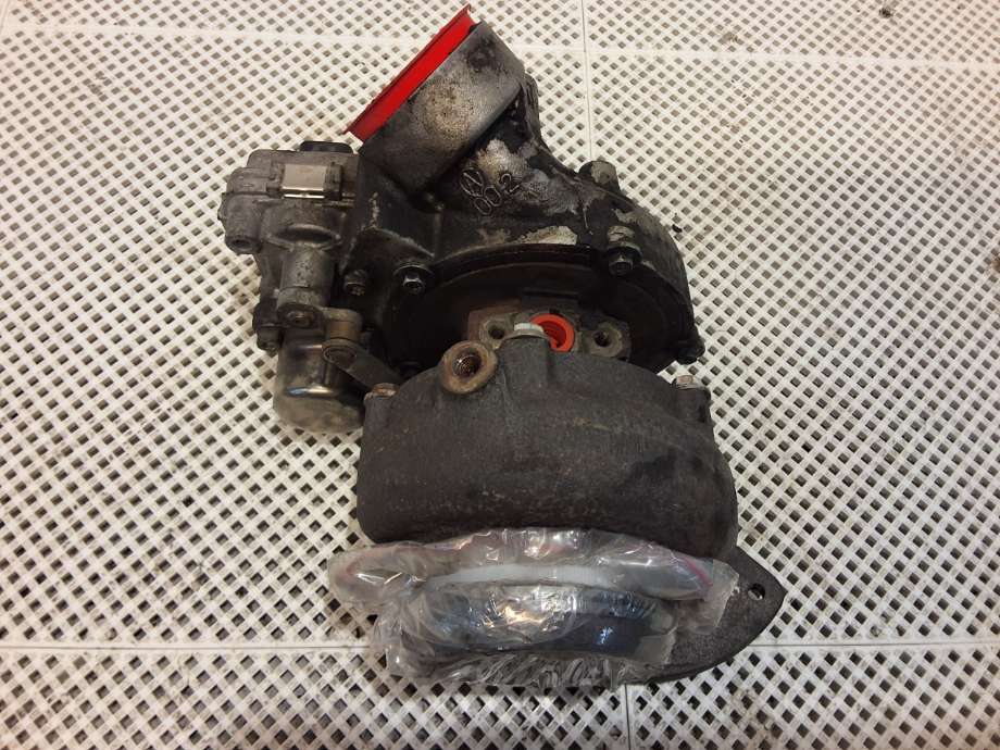 Turbo til Mercedes C-Klasse 2007-2011 (Fase 1) (W204) (W204) (MERCEDES|A 651 090 00 86|)