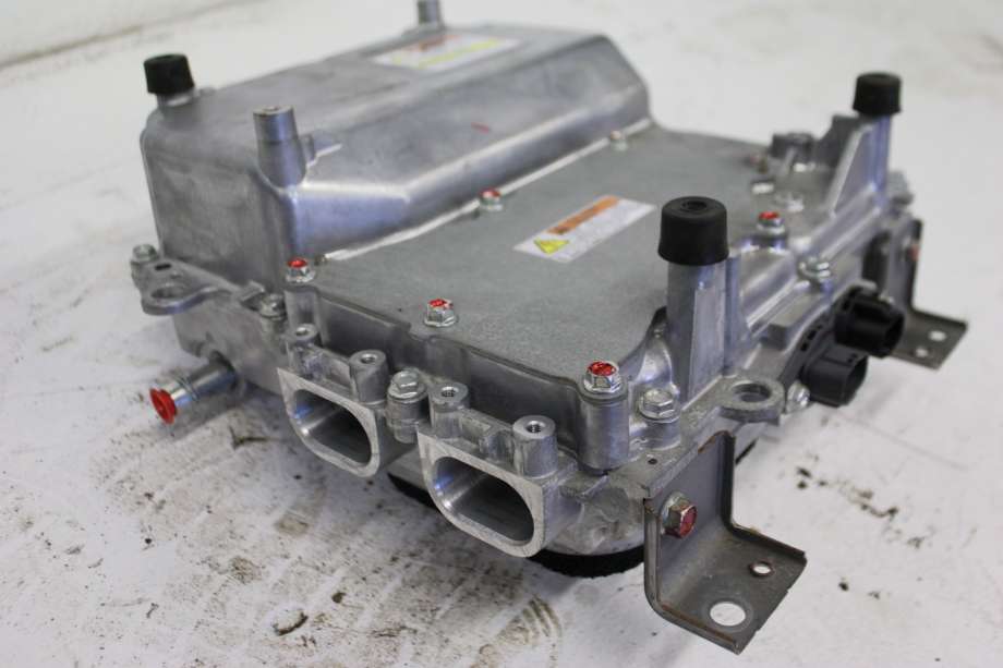 Inverter hybrid til Mitsubishi Outlander 2015-->> (Type III, Fase 2) (MITSUBISHI||9410A164)