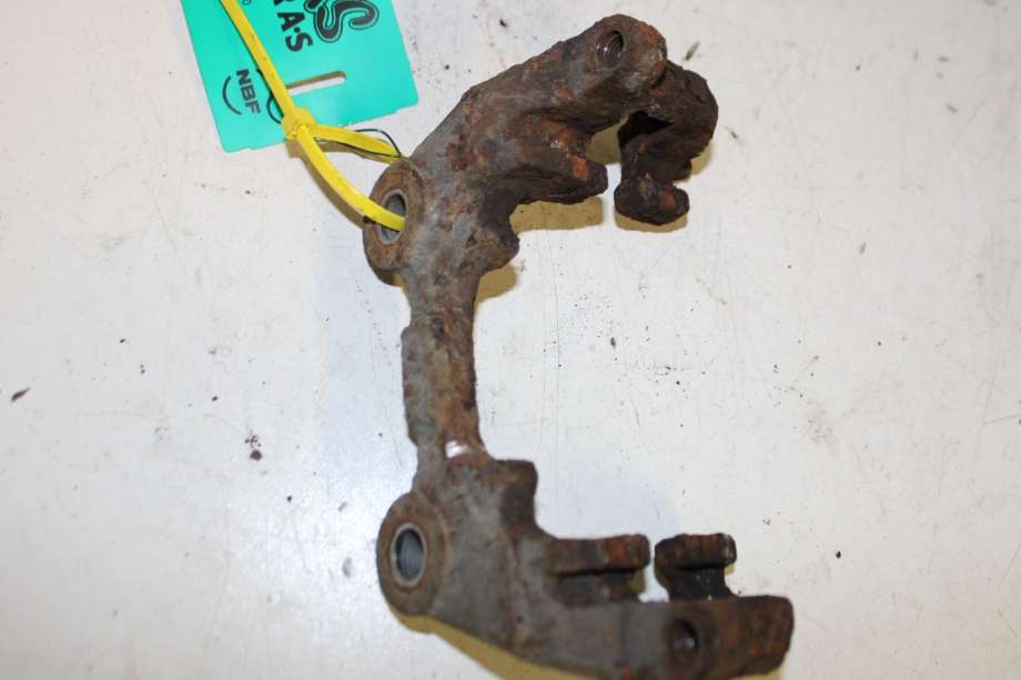 Bremsecaliper brakett til Mercedes C-Klasse 2007-2011 (Fase 1) (W204) (W204) (MERCEDES||A 204 423 03 94)