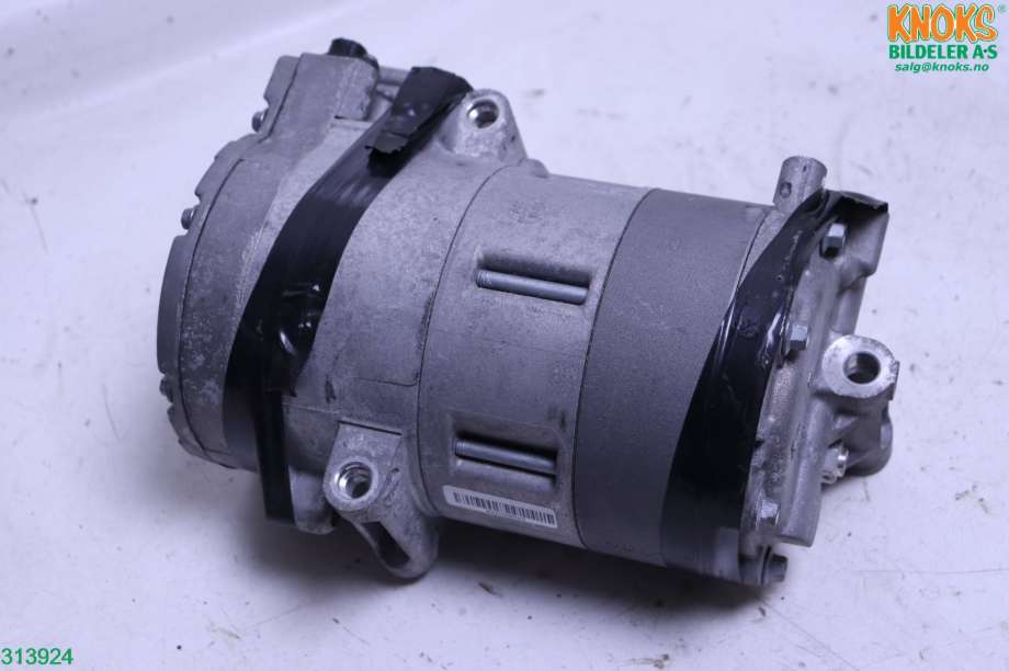 Aircondition kompressor til BMW X5, 2013-2018 (F15) (F15) (BMW|64 52 9 496 106)