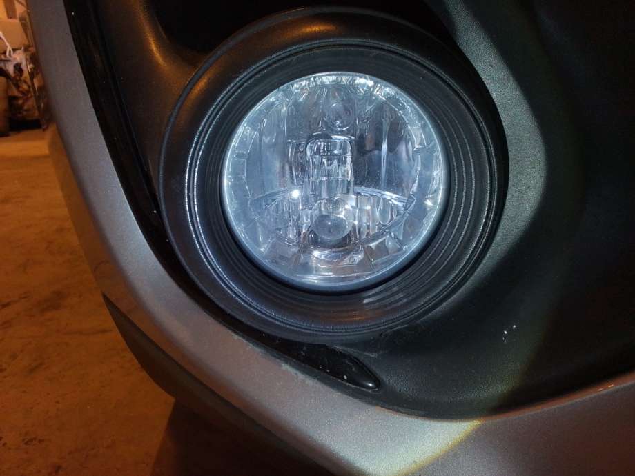 Tåkelykt høyre foran til Mitsubishi ASX 2010-2019 (MITSUBISHI|8321A365|)