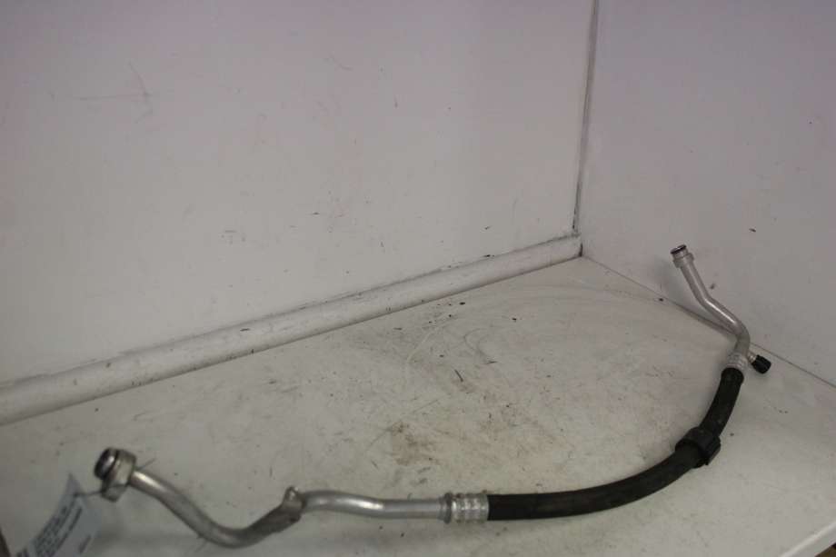 Aircondition rør til Mercedes B-Klasse 2011-2018 (W246) (W246) (MERCEDES|A 246 830 04 15|)