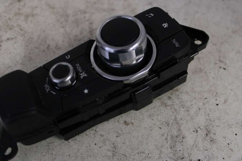 Bryter diverse til Mazda CX-3 2015-2022  (MAZDA|DB5J66CM0A|)