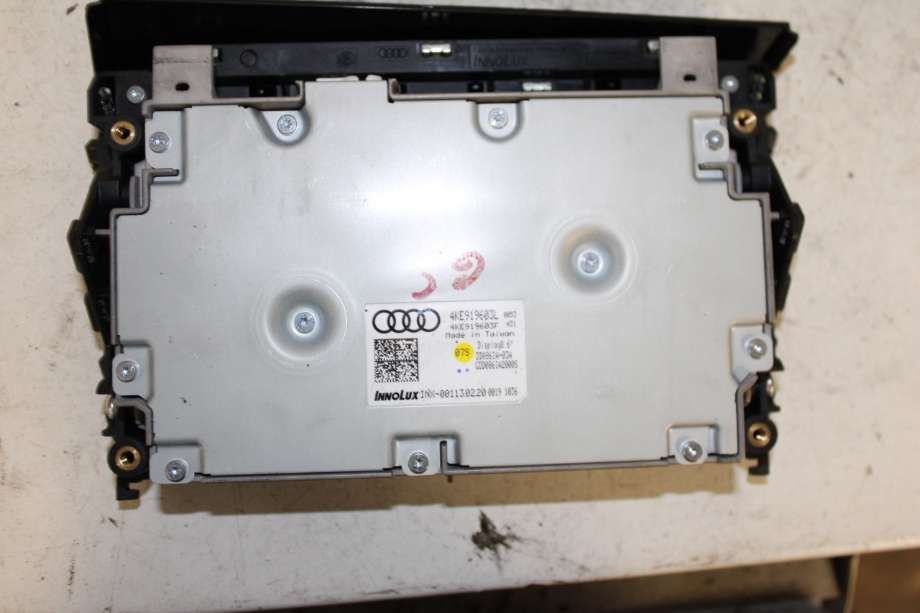Multimedia display (MCU - Media Controller Unit) til Audi e-tron 2018-->>  (AUDI|4KE 919 603 L|)