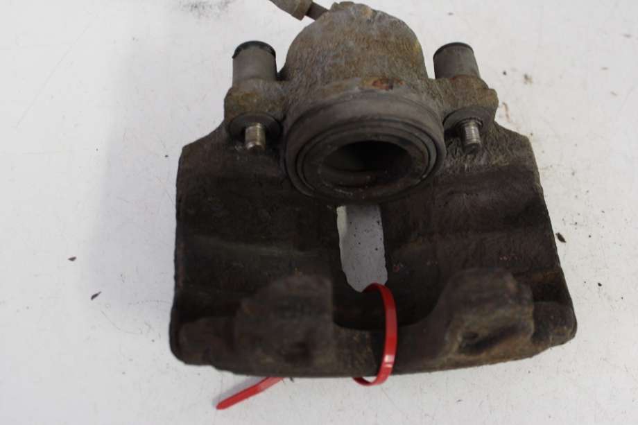 Bremsecaliper venstre foran til VW Passat 2011-2015 (B7) (B7) (VOLKSWAGEN|1K0 615 123 E|)